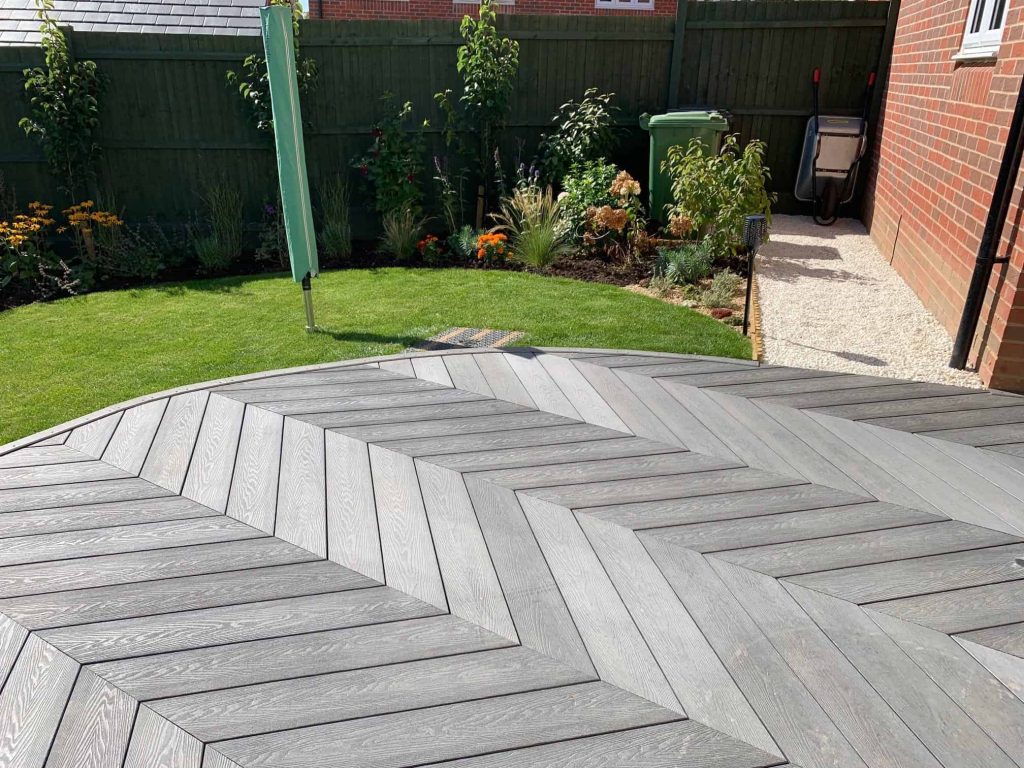 deck builders